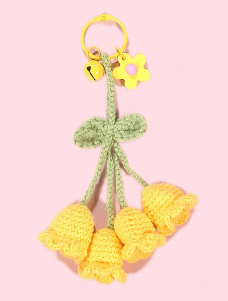 KNITTED FLOWER CHARM