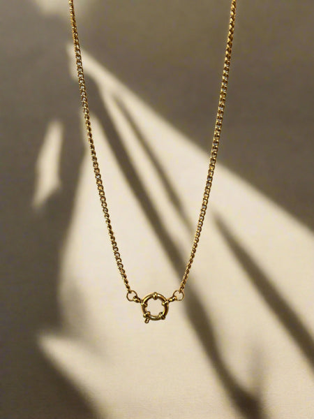 SAILOR CLASP NECKLACE