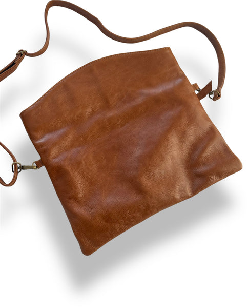 Linki fold over bag in brown