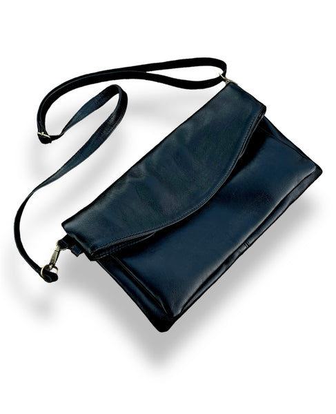 Linki fold over bag in black